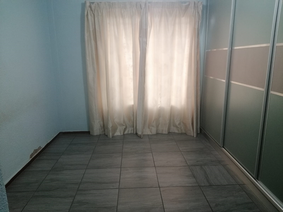 To Let 4 Bedroom Property for Rent in Tlhabane West North West
